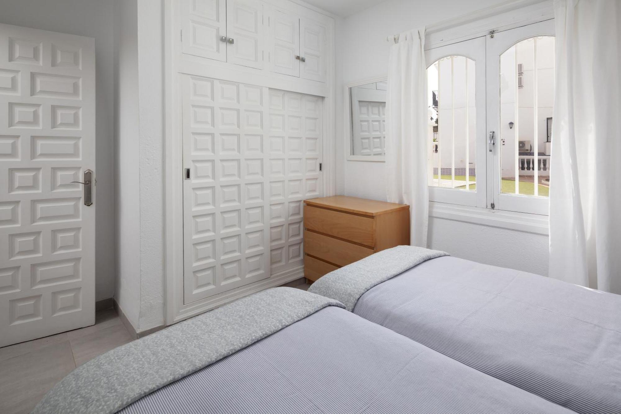 Bright Spacious 1 Bed Apartment Nerja Extérieur photo