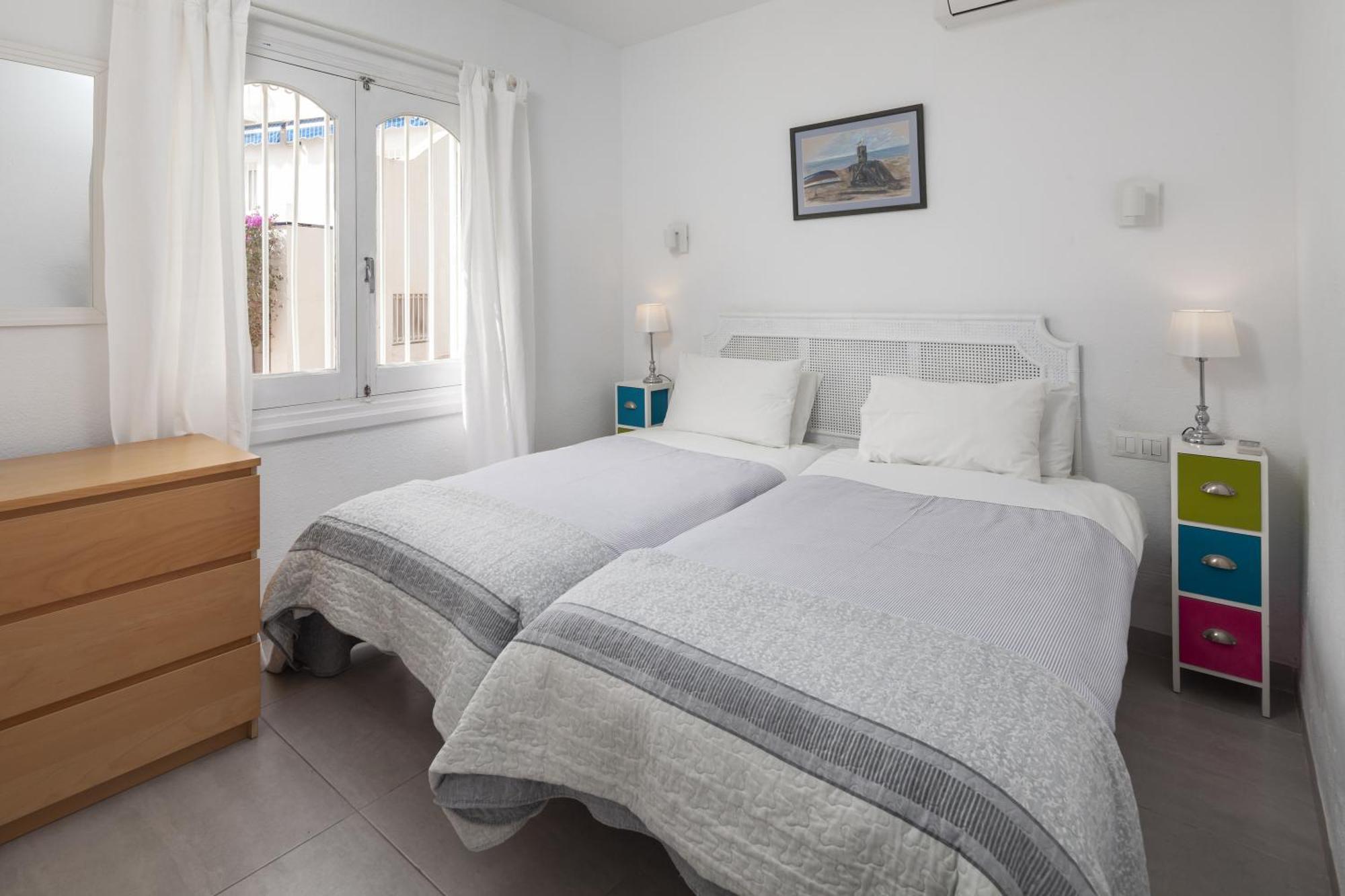 Bright Spacious 1 Bed Apartment Nerja Extérieur photo