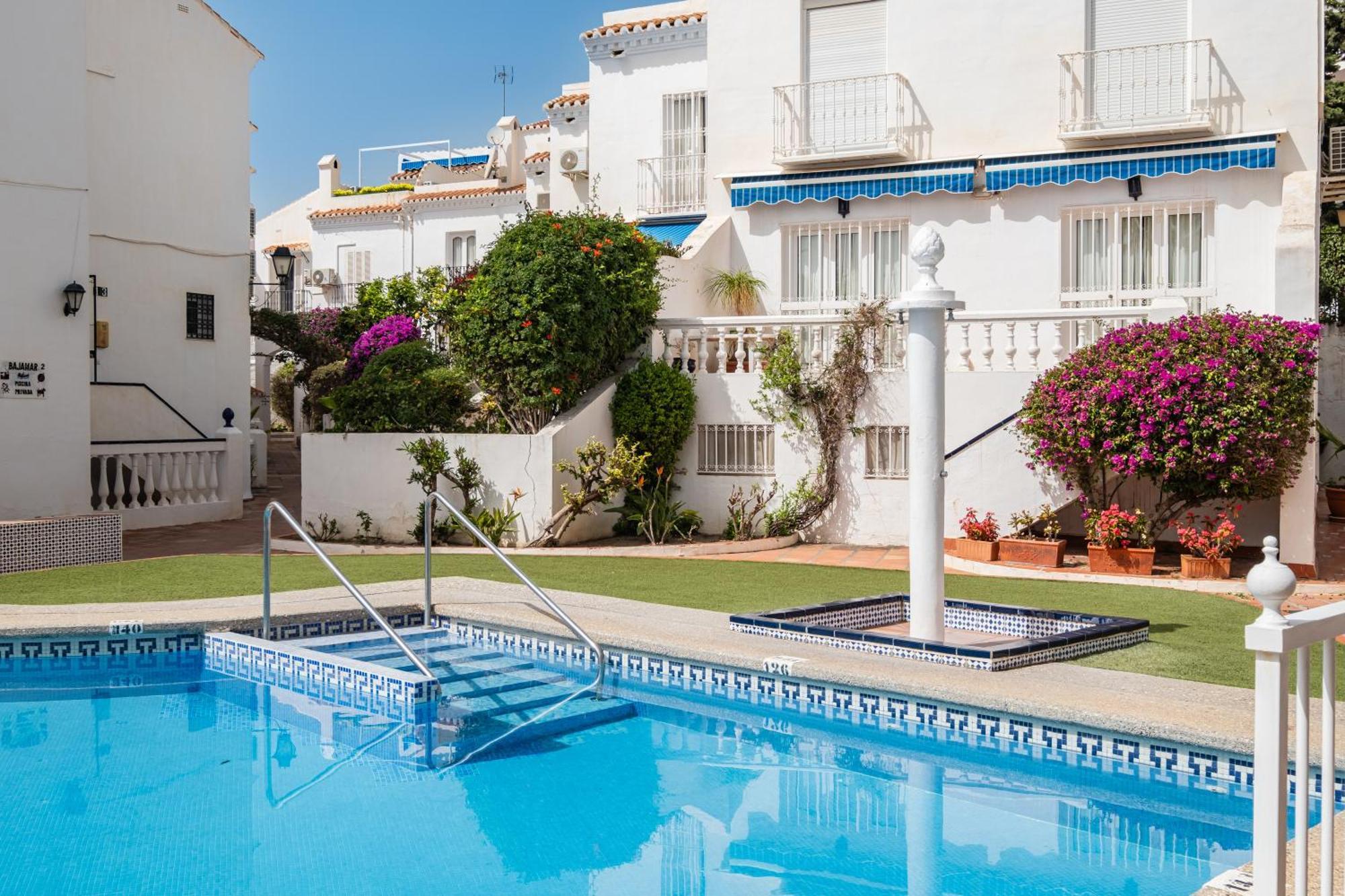 Bright Spacious 1 Bed Apartment Nerja Extérieur photo